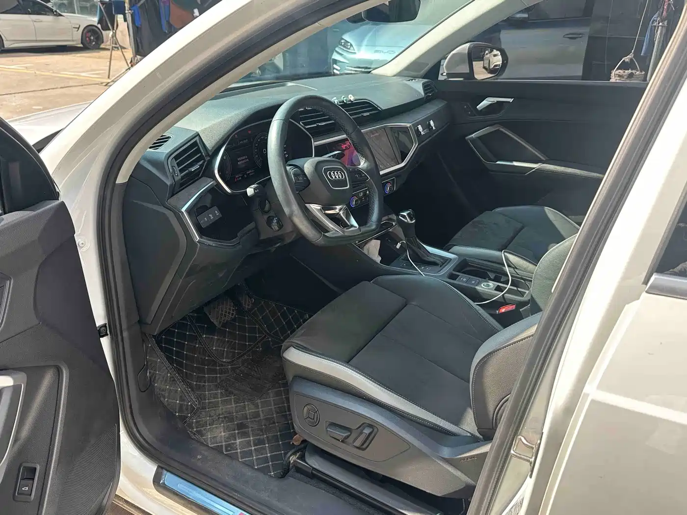 Audi Q3 2023