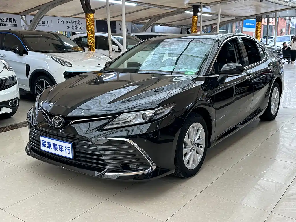 Toyota Camry 2022