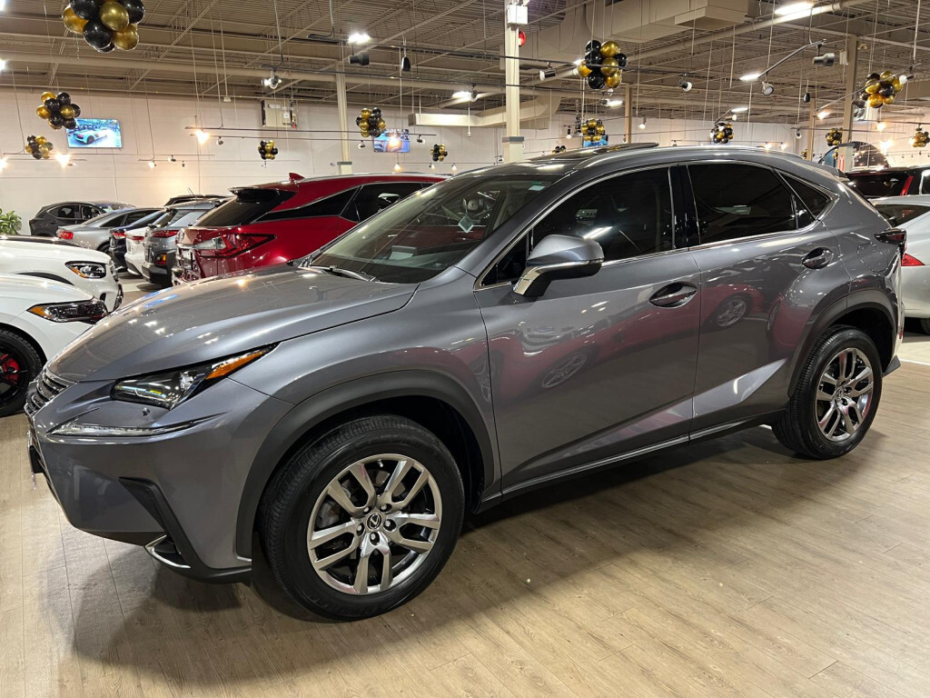 Lexus NX 300 2021