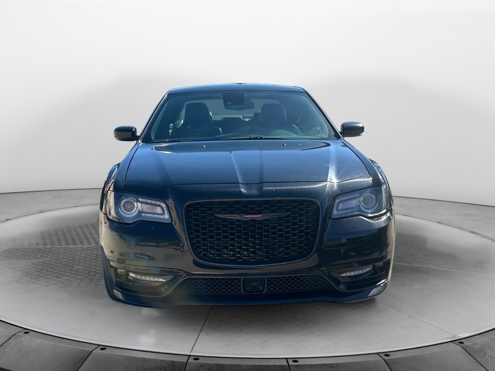 Chrysler 300 2023