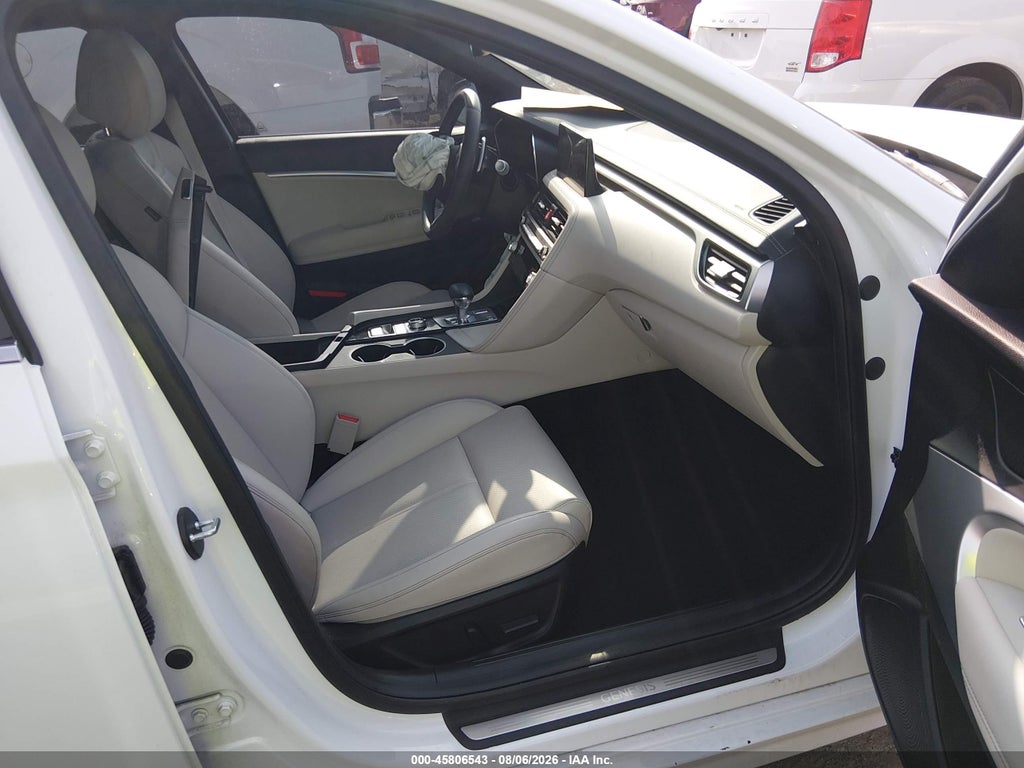 Genesis G70 2024