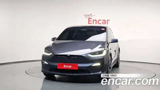 Tesla Model X 2023
