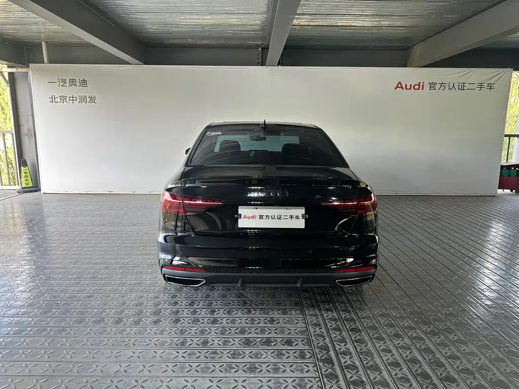 Audi A4 2022