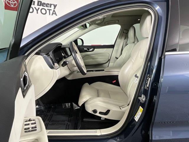 Volvo XC60 2023