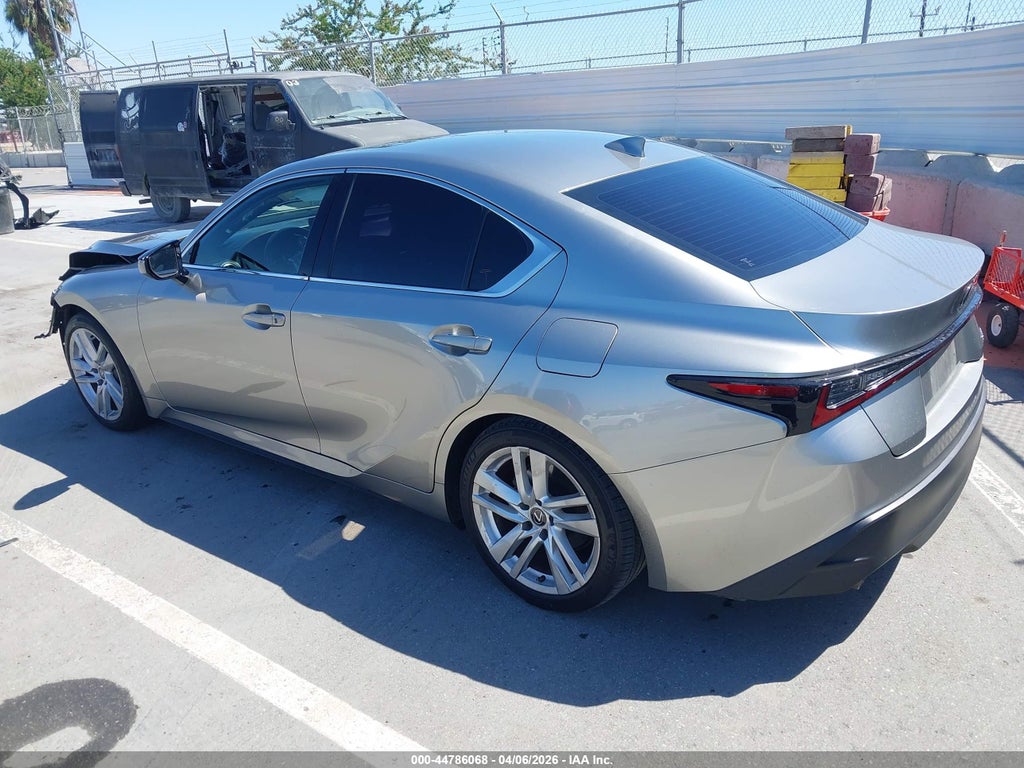 Lexus IS 300 2023