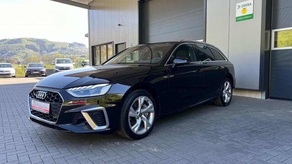 Audi A4 2022