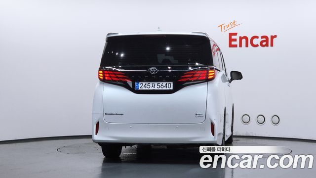 Toyota Alphard 2024