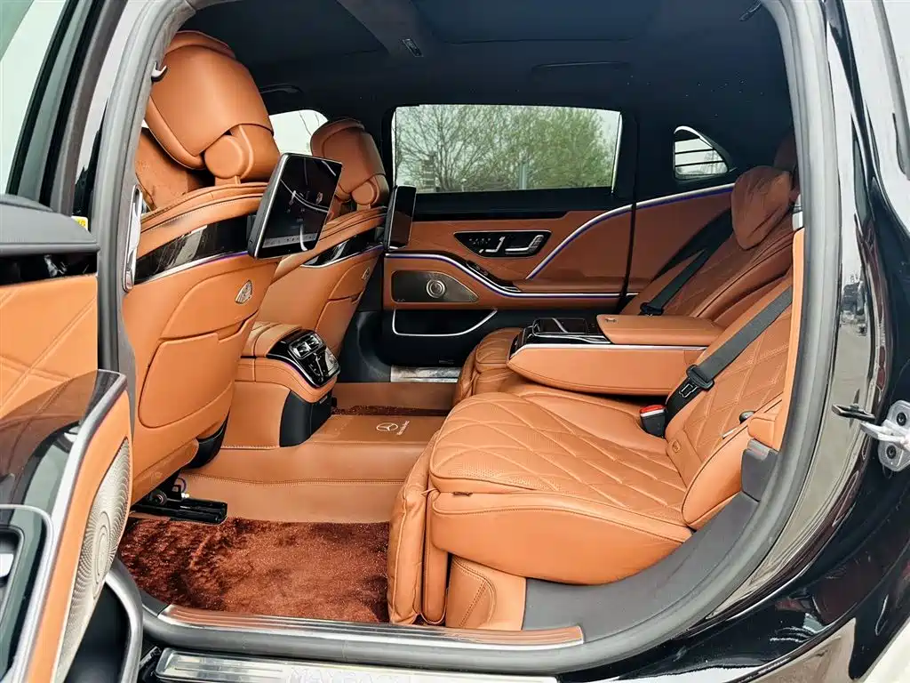 Mercedes-Benz Maybach S-Класс 2024