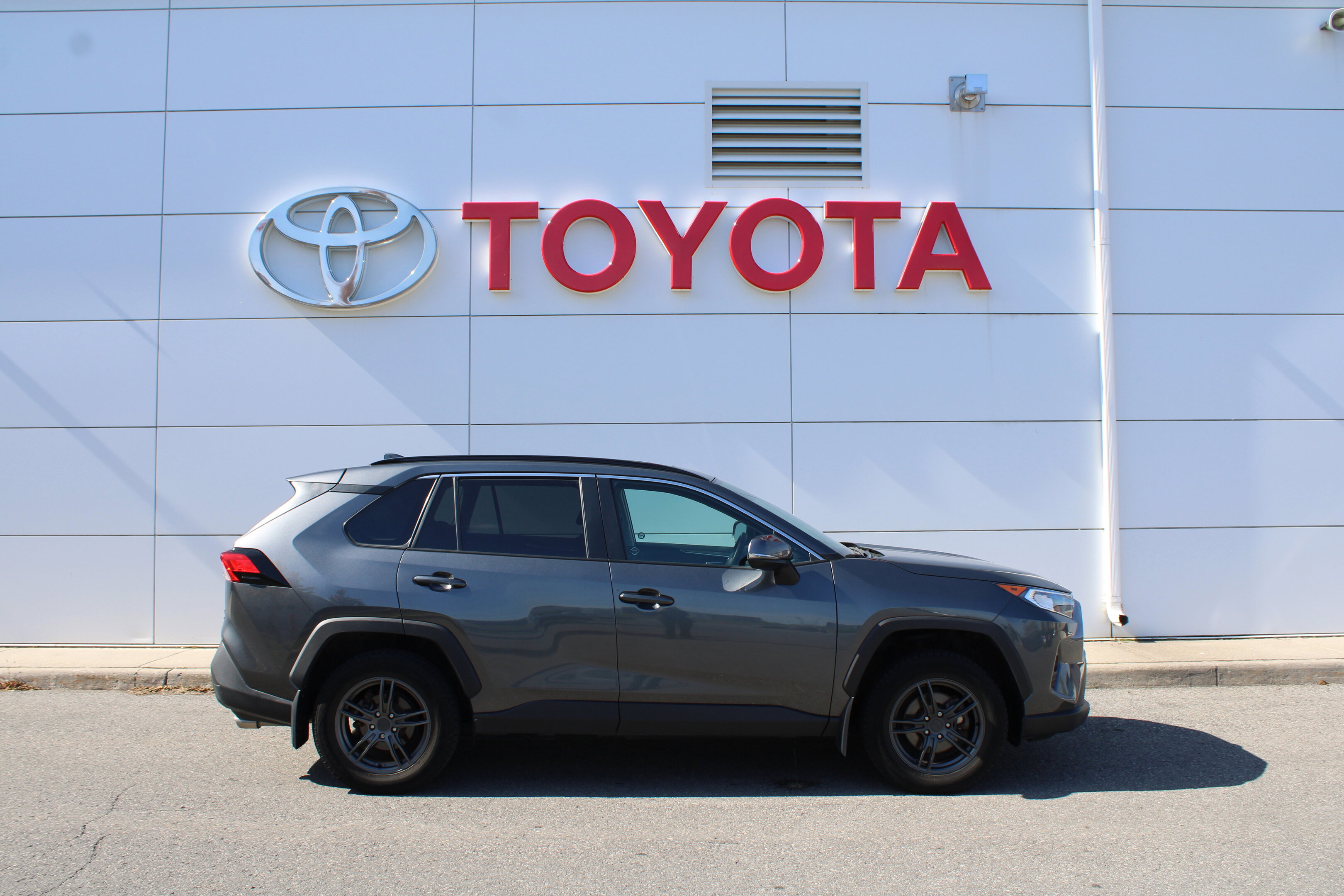 Toyota RAV4 2021