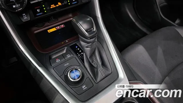 Toyota RAV4 2024