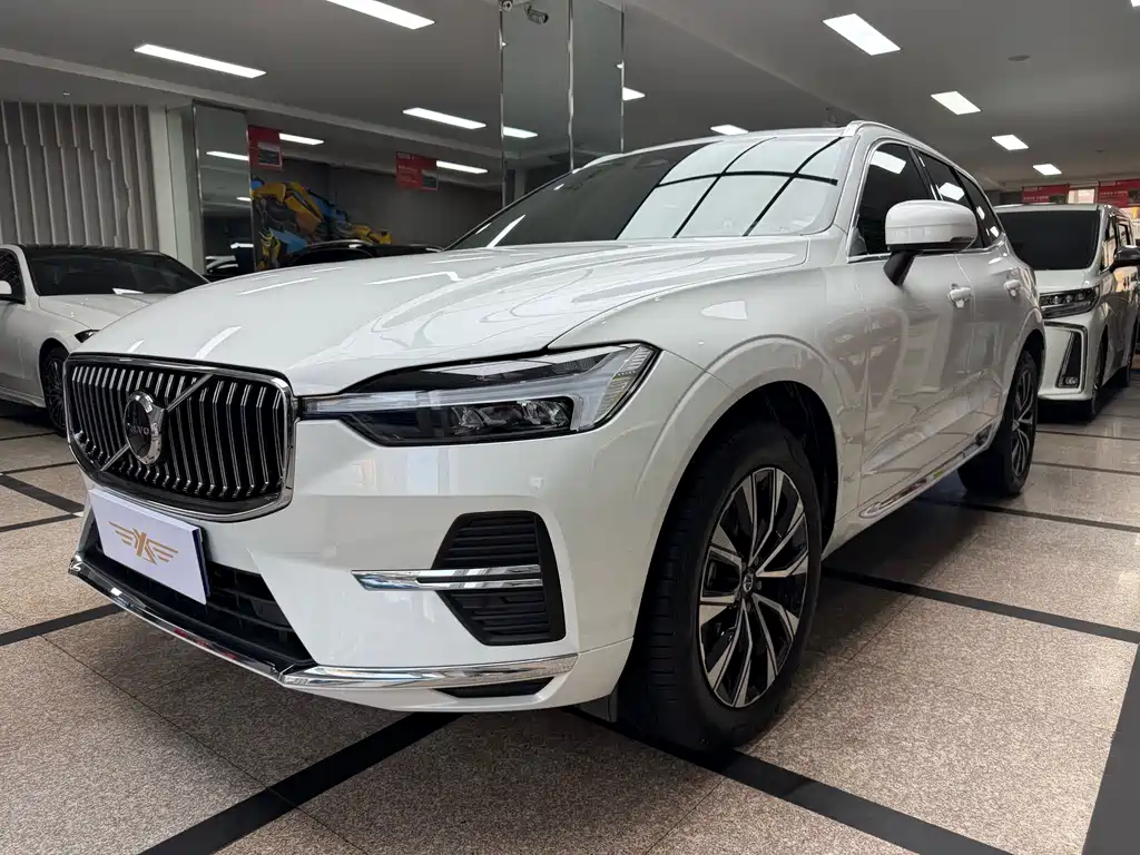 Volvo XC60 2023