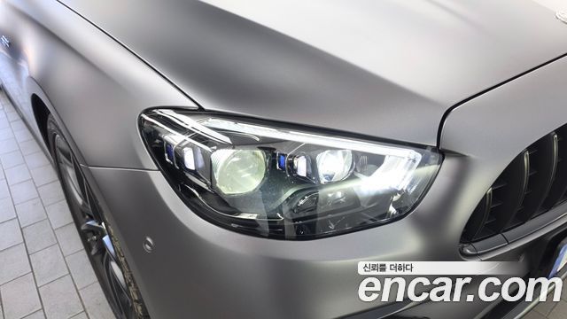Mercedes-Benz E-Класс 2023