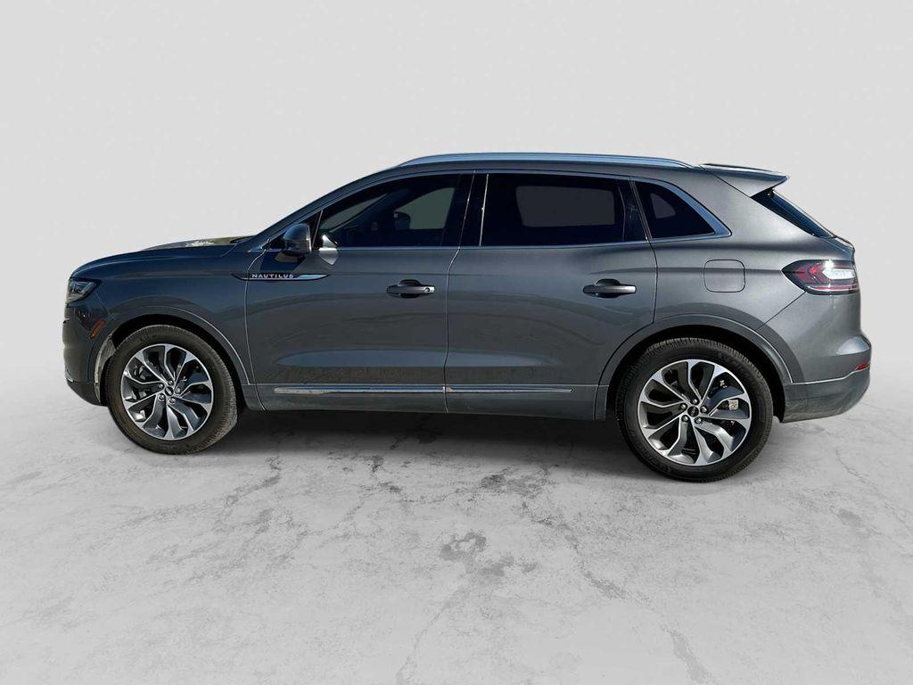 Lincoln Nautilus 2023