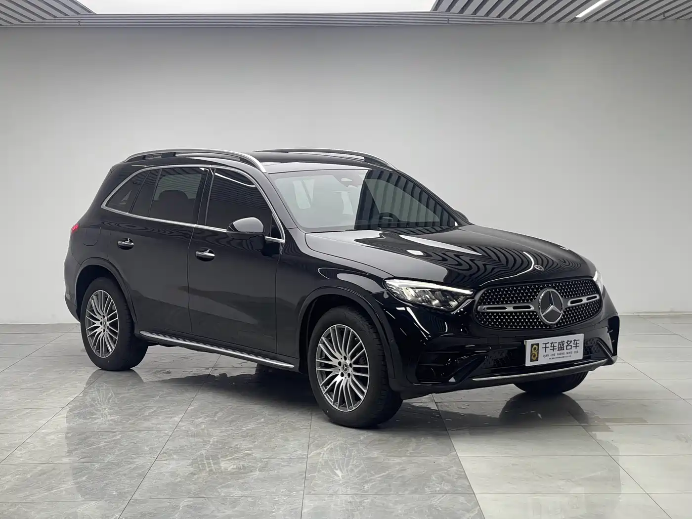 Mercedes-Benz GLC 2025