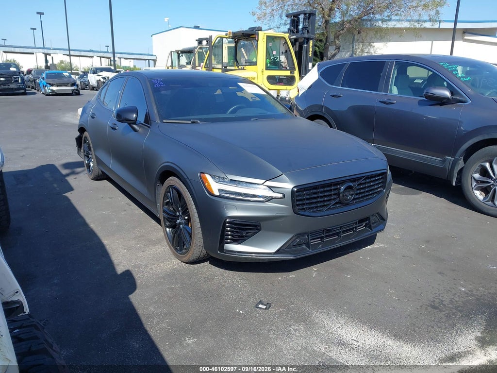 Volvo S60 2022
