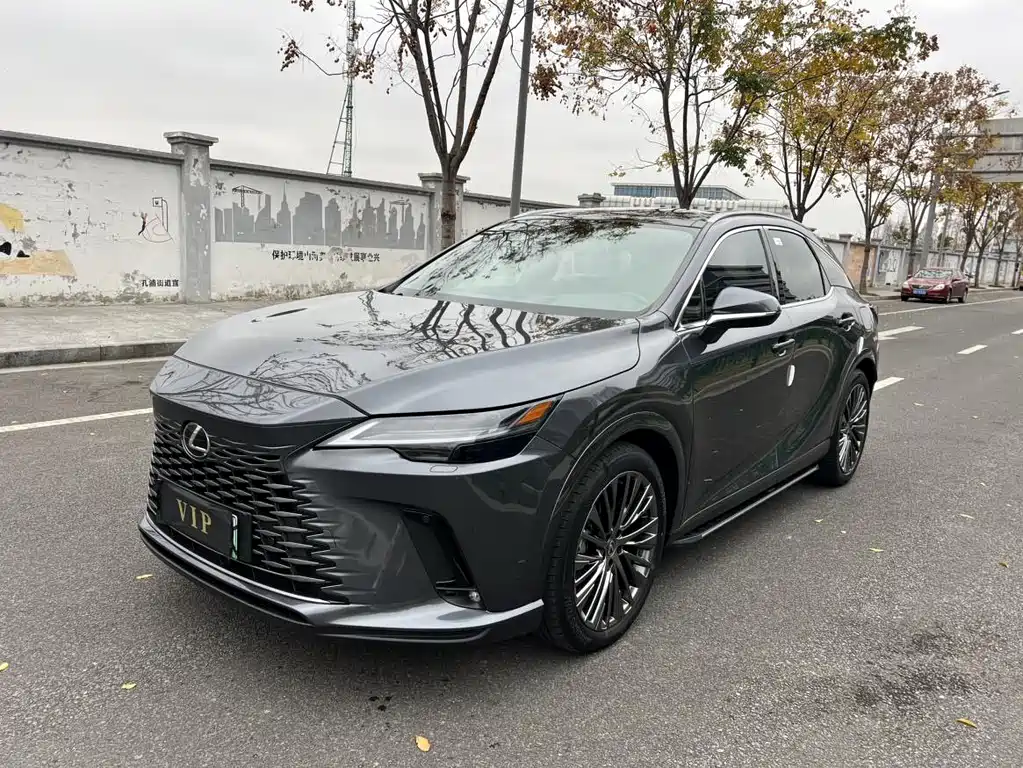 Lexus RX 2023