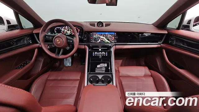 Porsche Panamera 2024