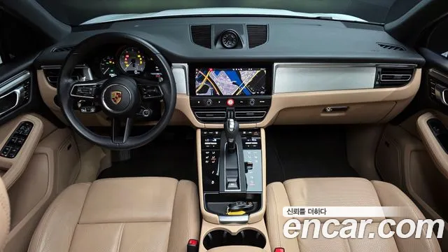 Porsche Macan 2022