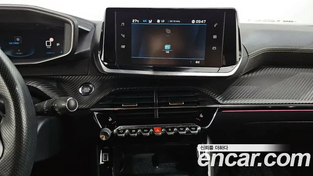 Peugeot 2008 2021