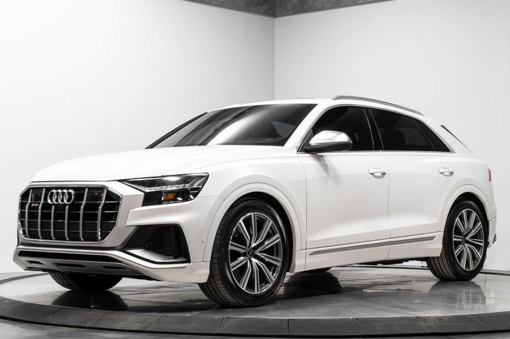 Audi SQ8 2023
