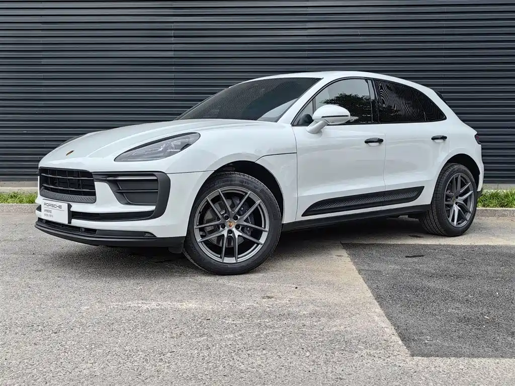 Porsche Macan 2024