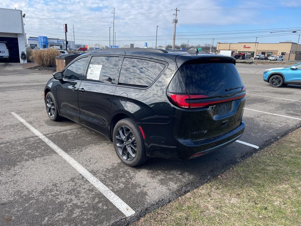 Chrysler Pacifica 2022