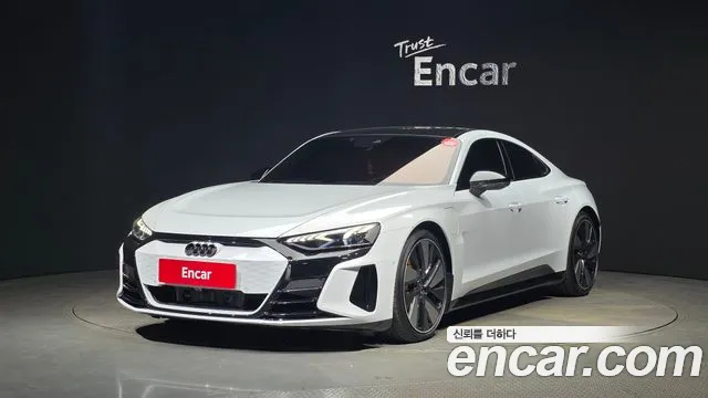 Audi e-tron GT 2023