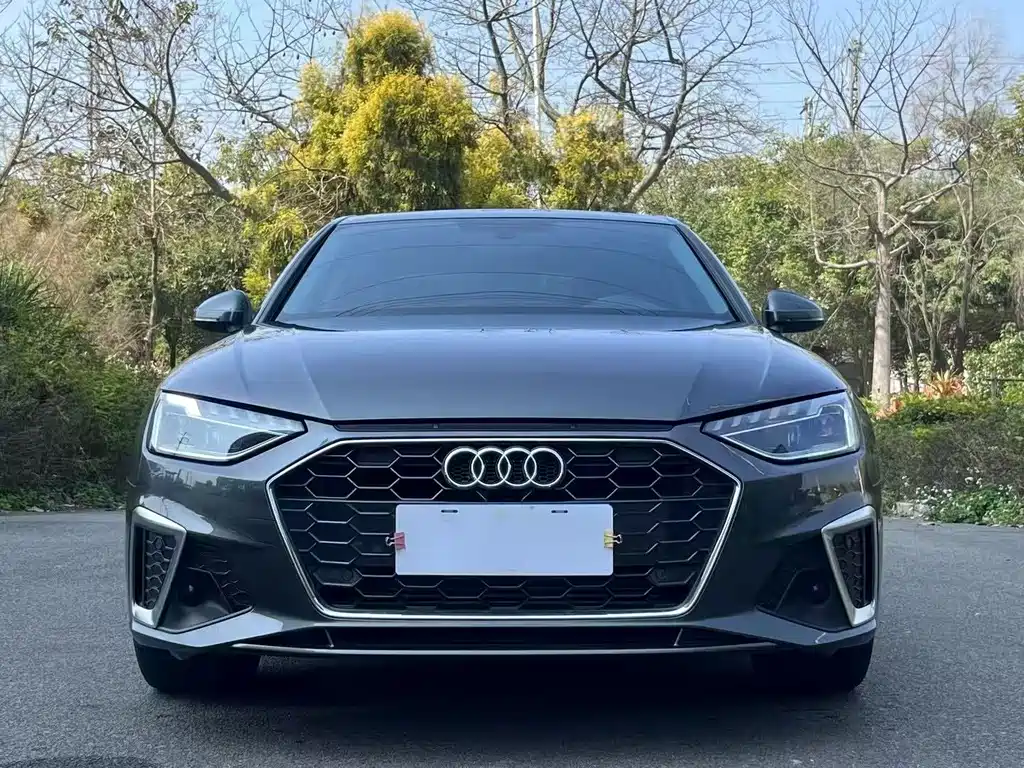 Audi A4 2021
