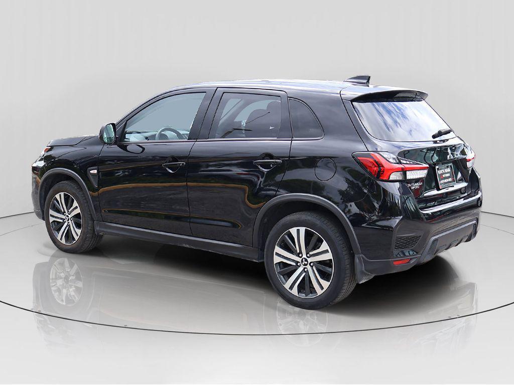 Mitsubishi Outlander Sport 2024