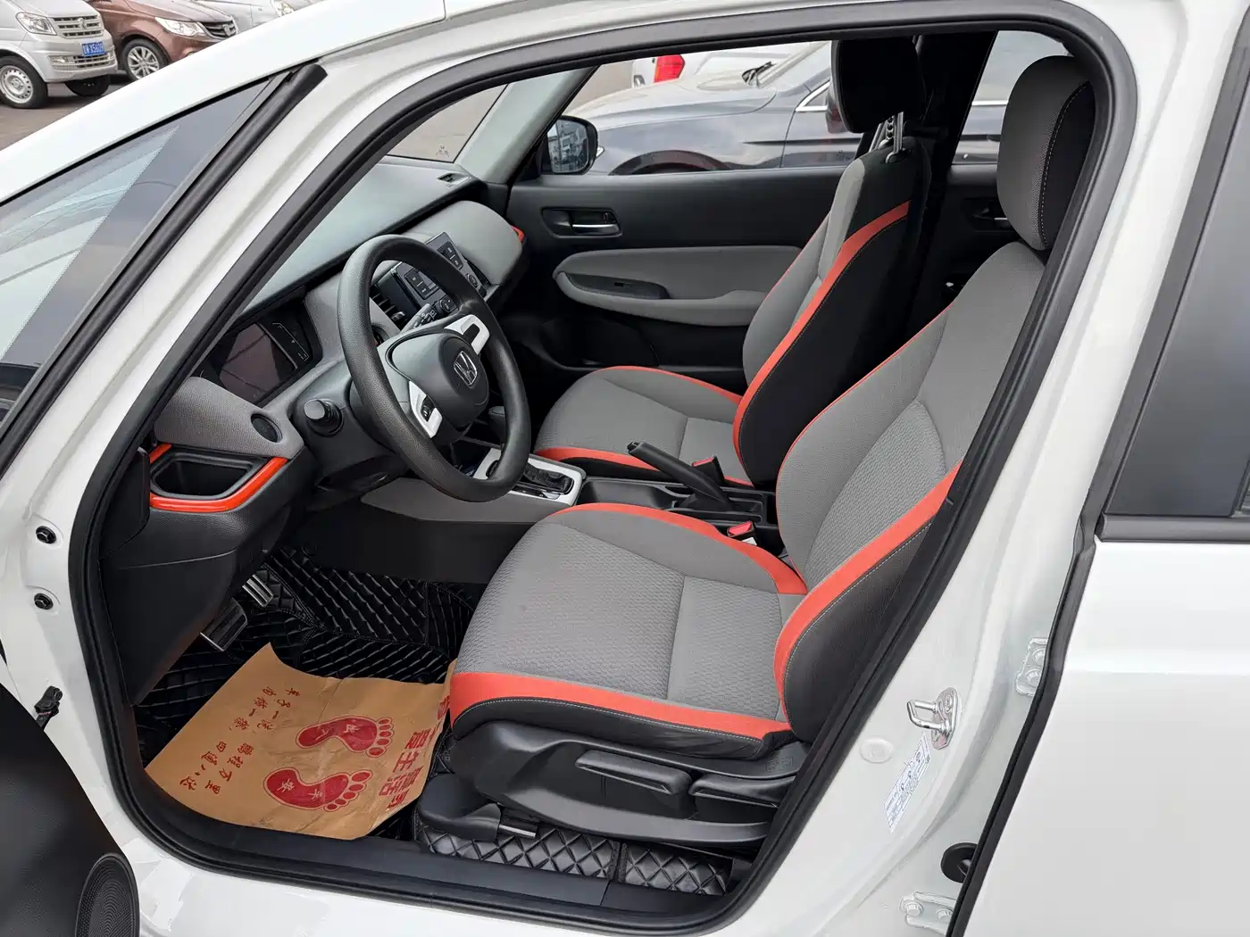 Honda Life 2023