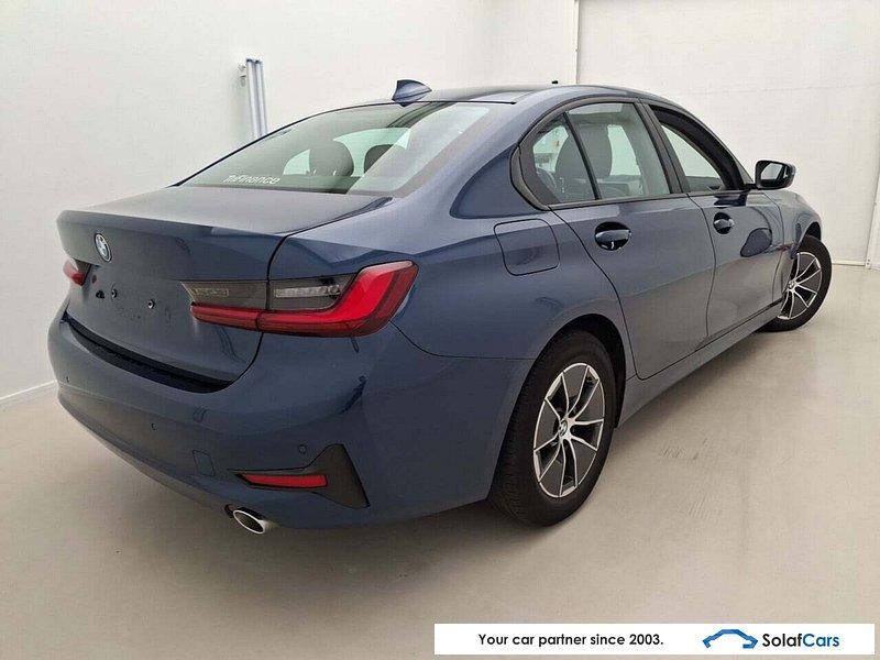 BMW 316 2022