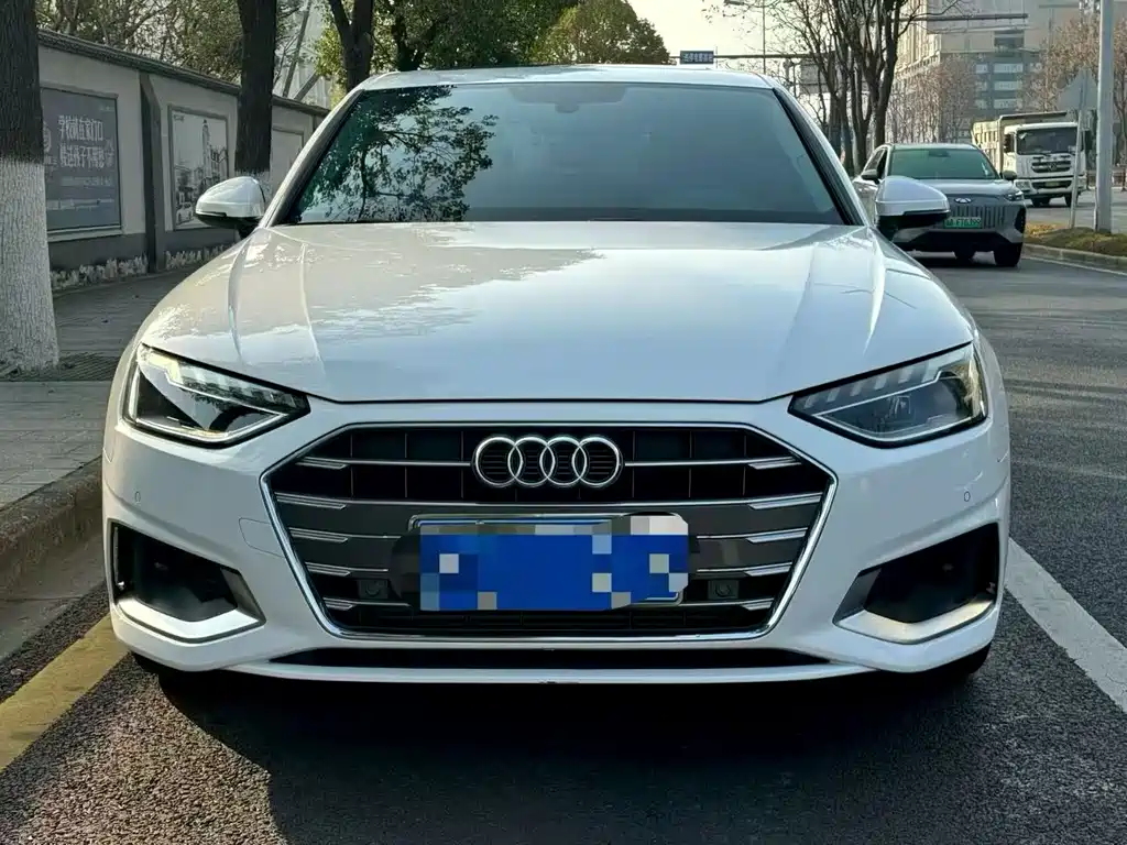 Audi A4 2022
