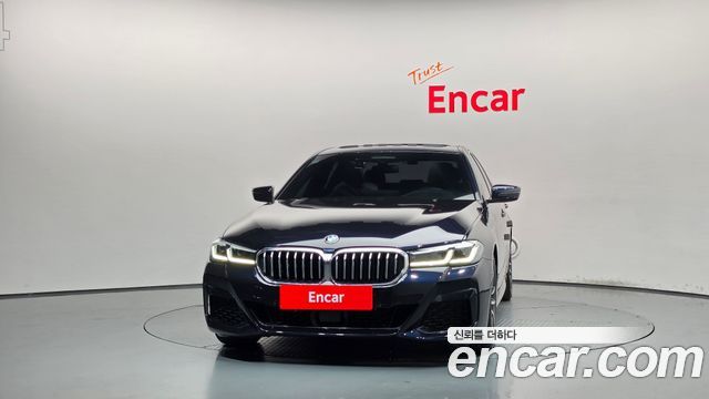 BMW 5 серии 2022