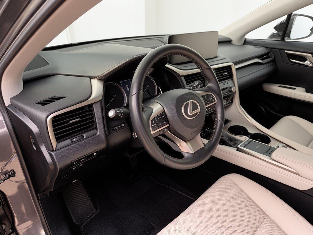 Lexus RX 2022