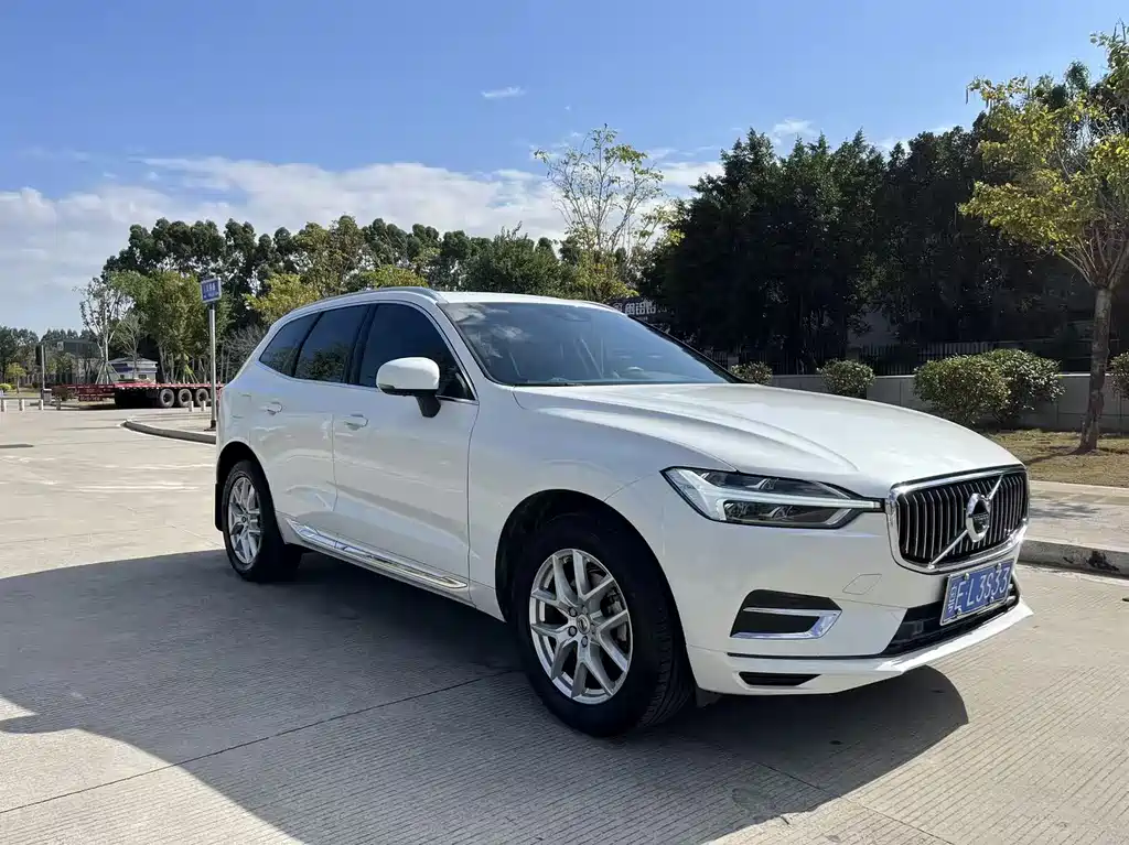 Volvo XC60 2021