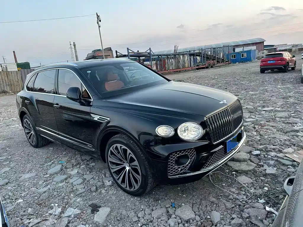 Bentley Bentayga 2023