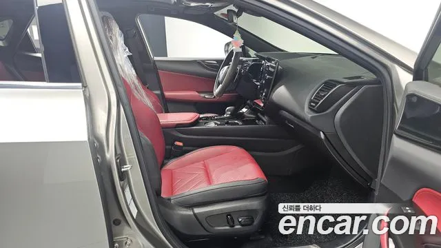 Lexus NX 2022