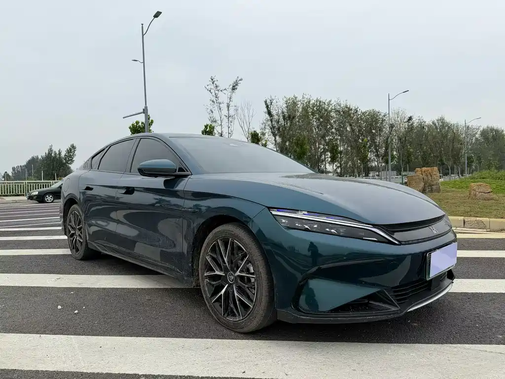 BYD Han 2024