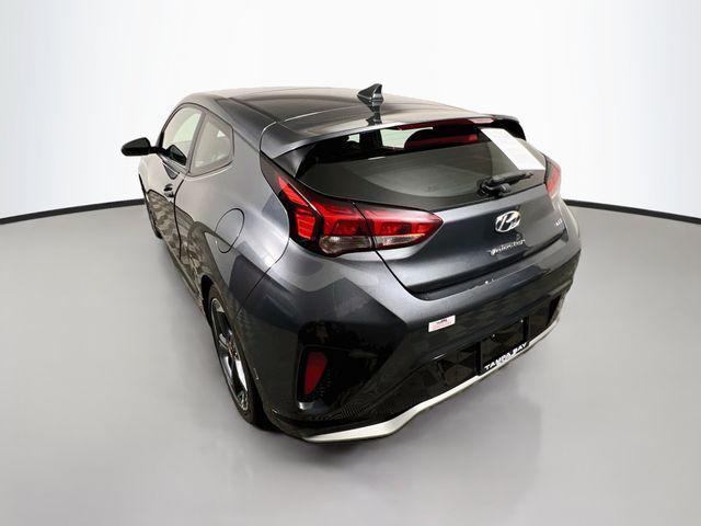 Hyundai Veloster 2021