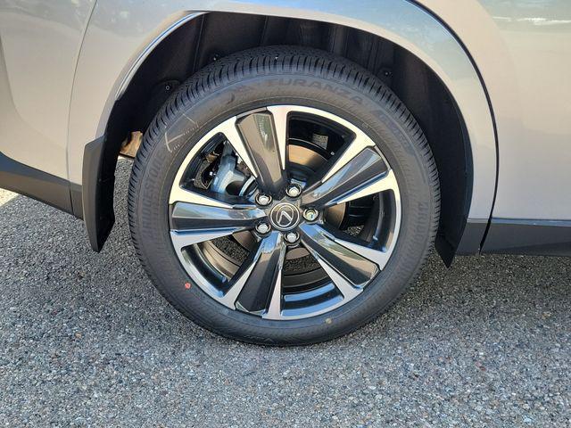 Lexus UX 2026