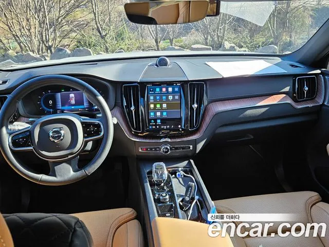 Volvo XC60 2023