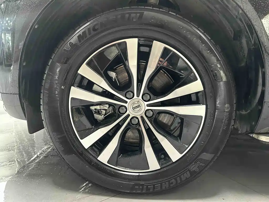 Volvo XC60 2024