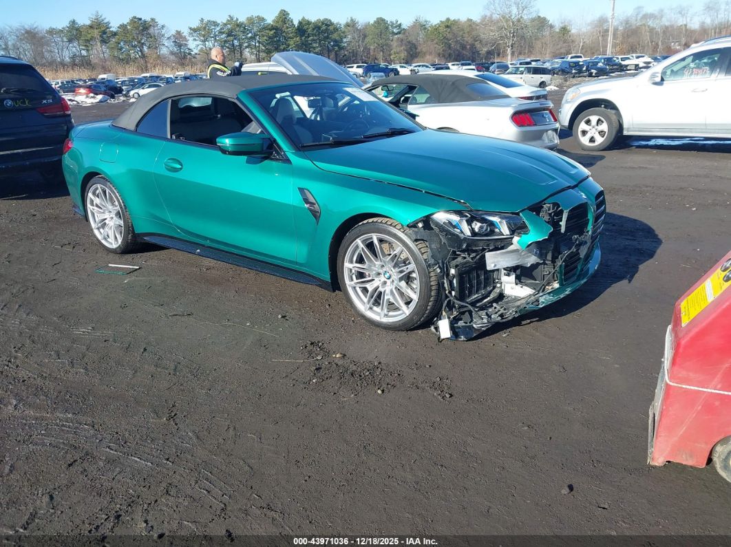 BMW M4 2025