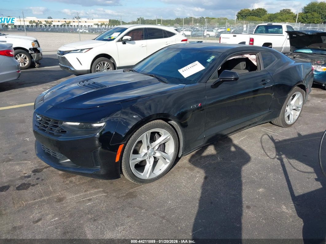 Chevrolet Camaro 2021