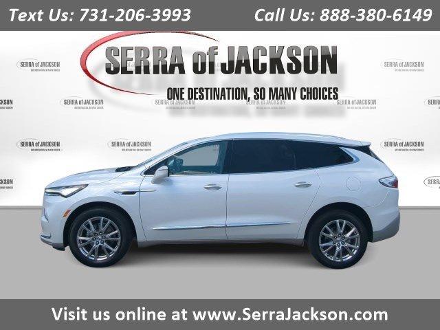 Buick Enclave 2023
