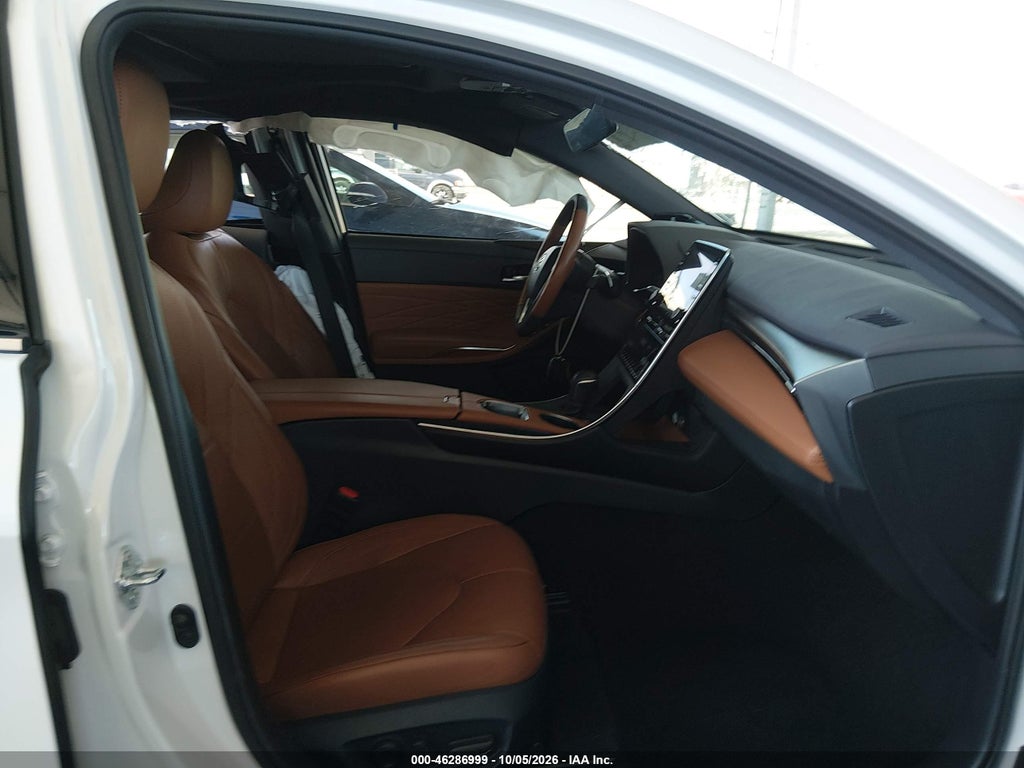 Toyota Avalon 2022