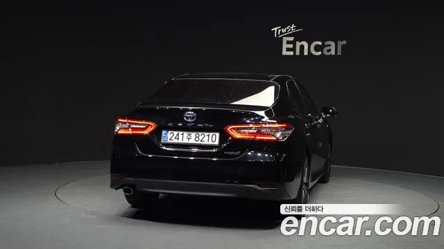 Toyota Camry 2023