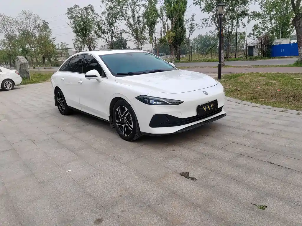 Roewe D7 2024