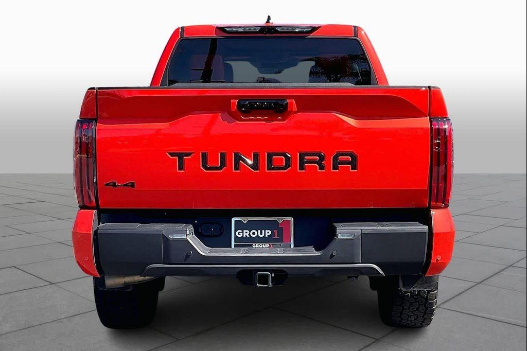Toyota Tundra 2024