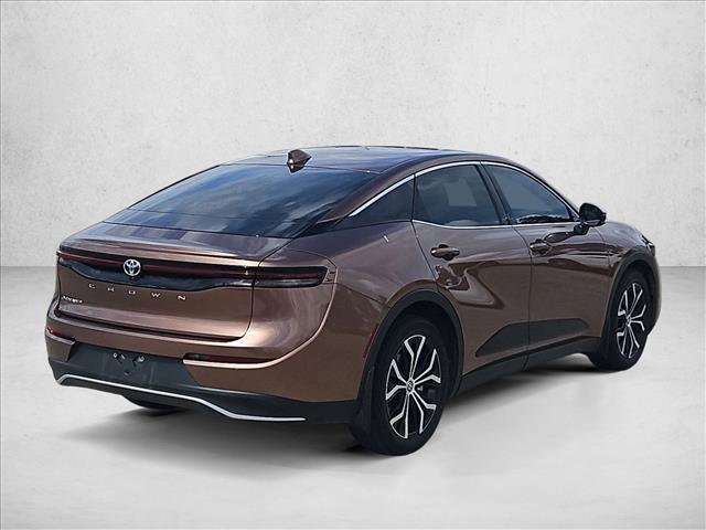 Toyota Crown 2025